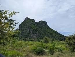 เขาผาแต้มวสุพล