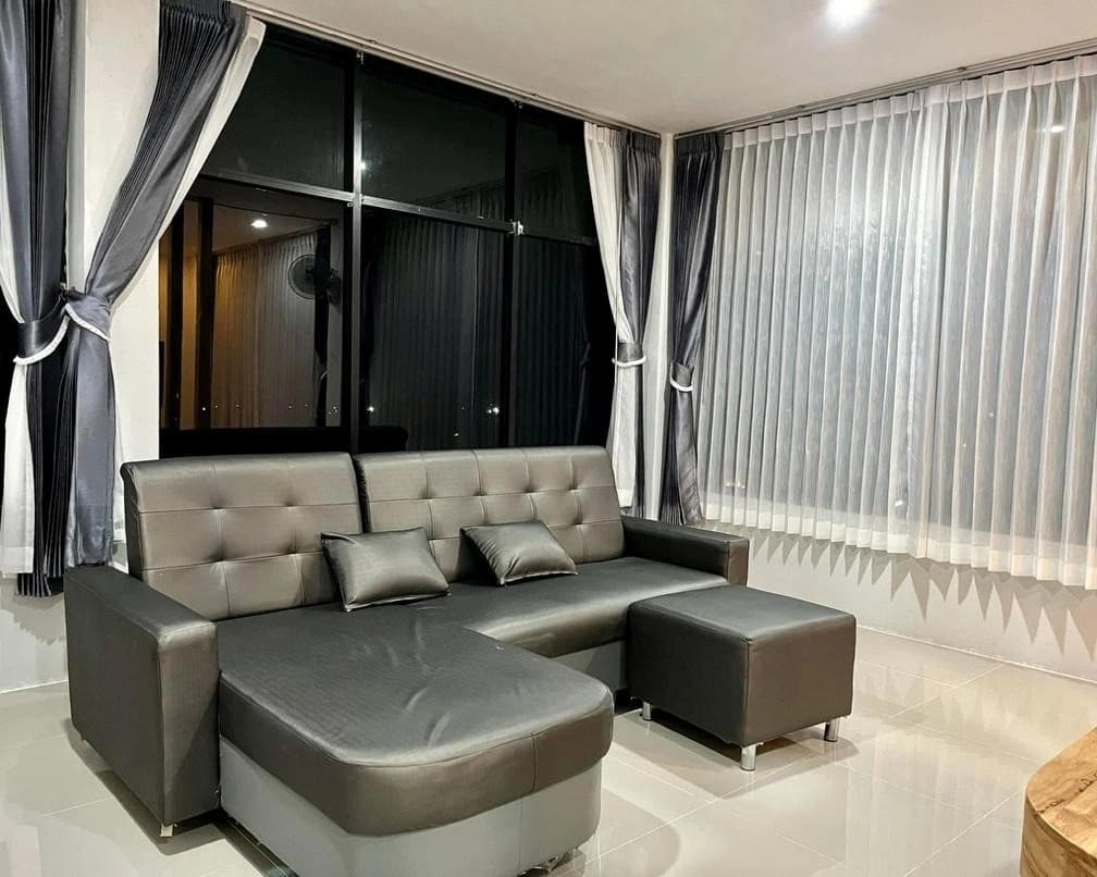 Seth Thee Residence