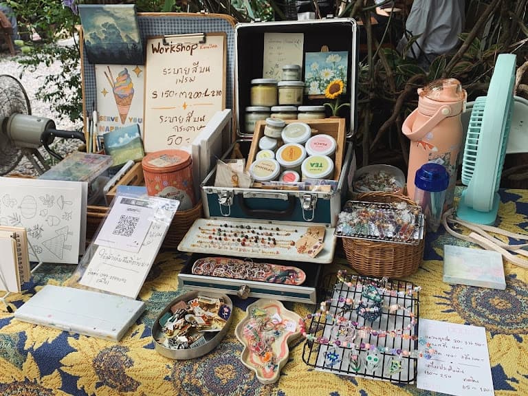 Columbo Craft Village